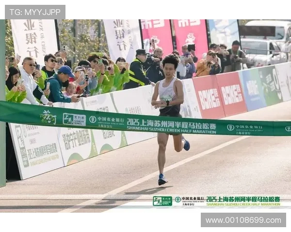 马拉松直播一哥吴浩然:218 夺冠背后的沉浸式跑马哲学